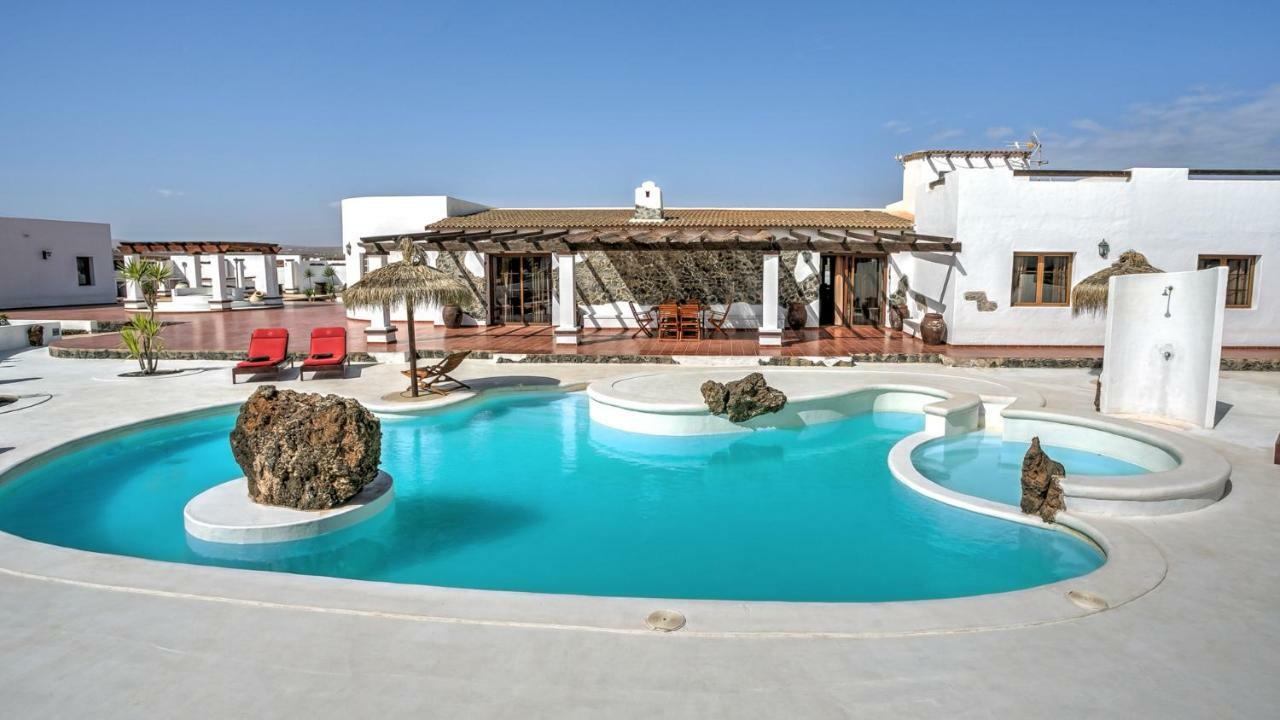 Villa La Senda Del Majorero Antigua  Bagian luar foto